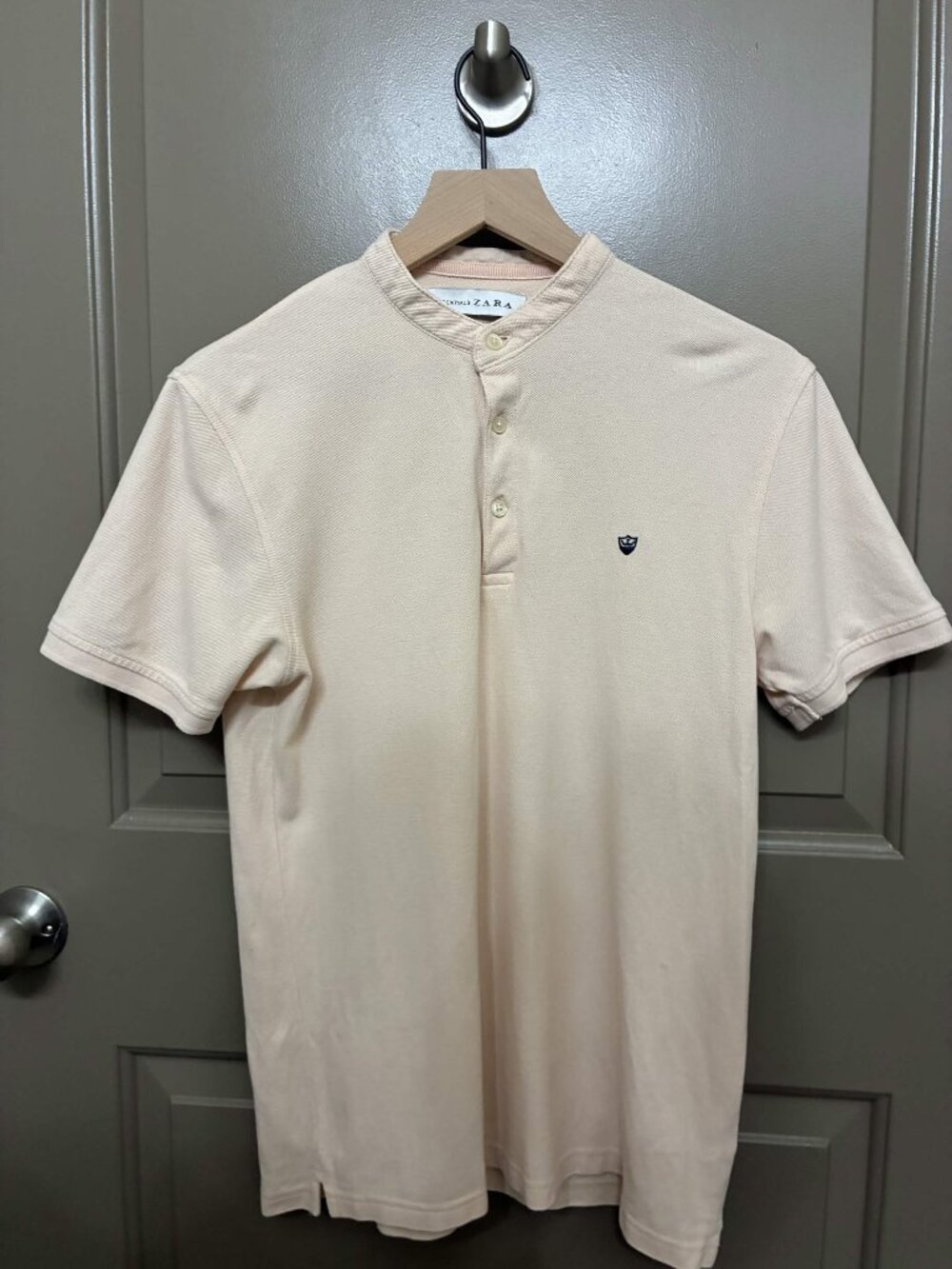 Zara Man Essentials Mandarin Collar Henley Polo Shirt Pink